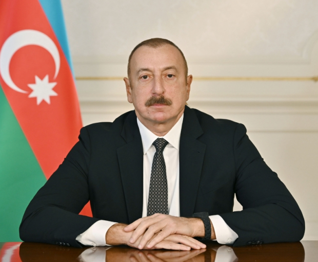 Azərbaycan Prezidenti Zelenskini COP29-a dəvət edib - FOTO